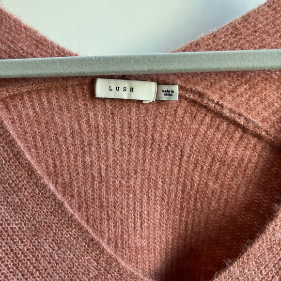 lush sweater - Picture 3 of 5